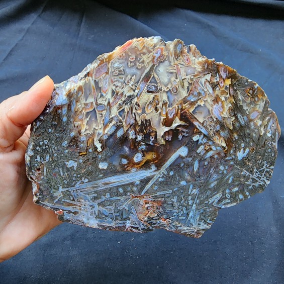2.3 lbs (1.07 kg) Collectible Agate Slab, Lapidary Rough, Decorative Agate Stone
